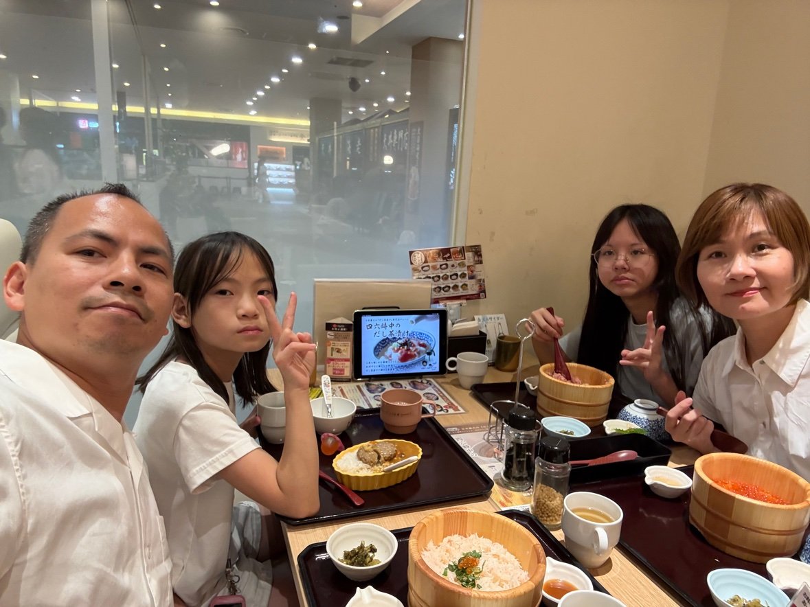 Kaisendon ở Kanazawa — ăn một nửa rồi chan dashi làm ochazuke