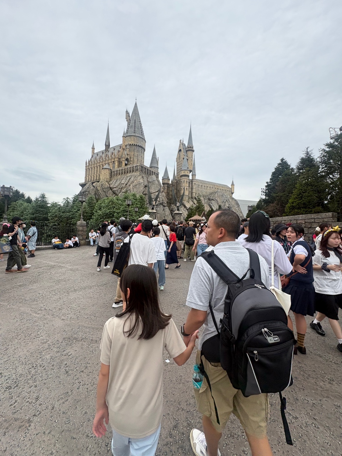 Khu Harry Potter buổi sáng ngày đông
